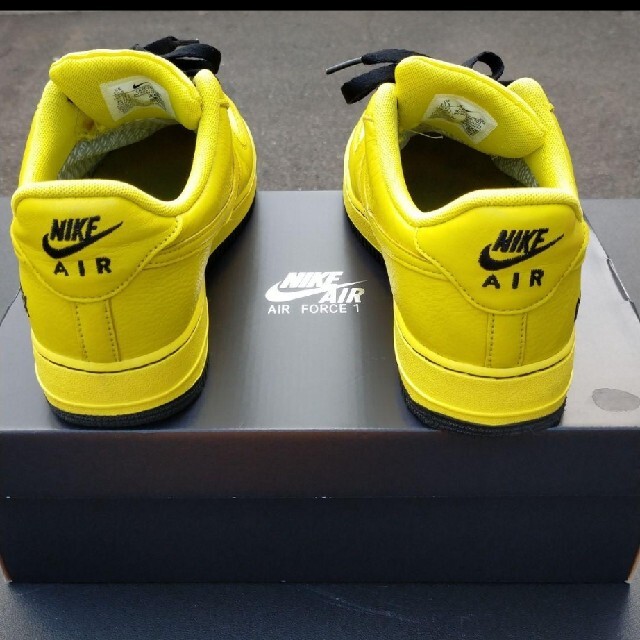 NIKE AIR FORCE 1 GTX DYNAMIC YELLOW