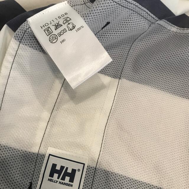 HELLY HANSEN(ヘリーハンセン)のヘリーハンセン 撥水 ナイロン ジャケット 130cm キッズ/ベビー/マタニティのキッズ服男の子用(90cm~)(ジャケット/上着)の商品写真