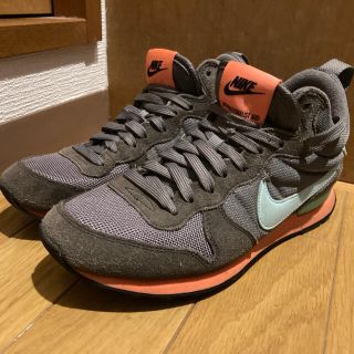 ナイキ(NIKE)のNIKE internationalist mid 23.5cm(スニーカー)