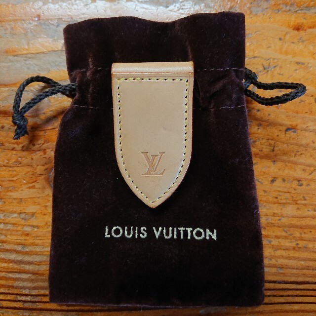 LOUIS VUITTON(ルイヴィトン)のルイヴィトン マネークリップ  美品 メンズのファッション小物(マネークリップ)の商品写真