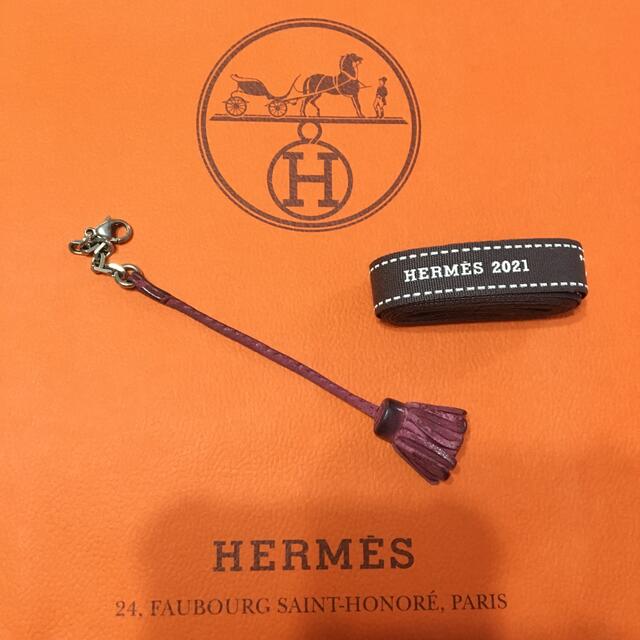 Hermes(エルメス)のエルメス　カルメンチータ　リボン付き レディースのファッション小物(キーホルダー)の商品写真