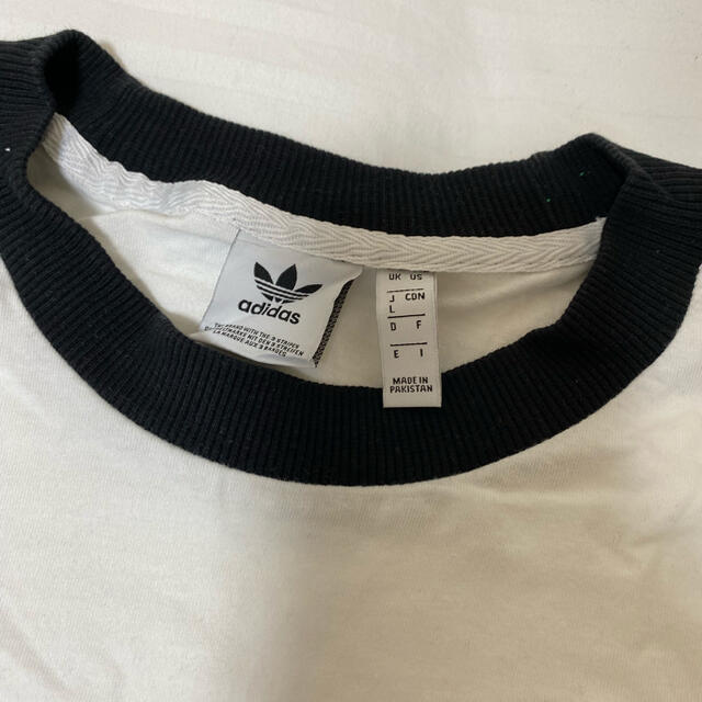 adidas(アディダス)のadidas tシャツ レディースのトップス(Tシャツ(半袖/袖なし))の商品写真