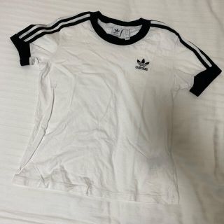 アディダス(adidas)のadidas tシャツ(Tシャツ(半袖/袖なし))