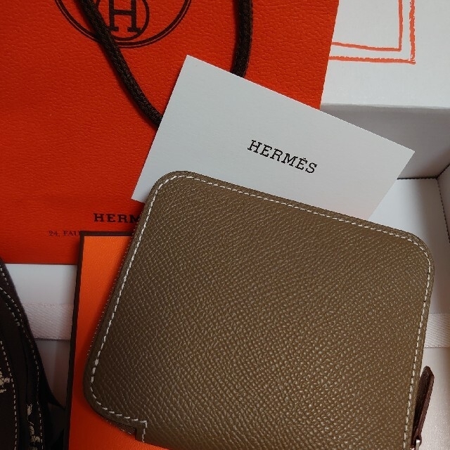 エルメス HERMES◎シルクインコンパクト◎エトゥープ