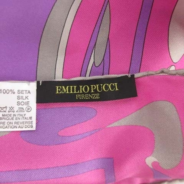 EMILIO PUCCI(エミリオプッチ)のエミリオプッチ スカーフ 花柄 総柄 シルク ピンク 紫 グレー レディースのファッション小物(バンダナ/スカーフ)の商品写真