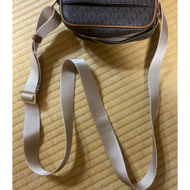 Michael Kors(マイケルコース)のMICHAEL MICHAEL KORS バッグ ショルダーバッグ 斜めがけ レディースのバッグ(ショルダーバッグ)の商品写真