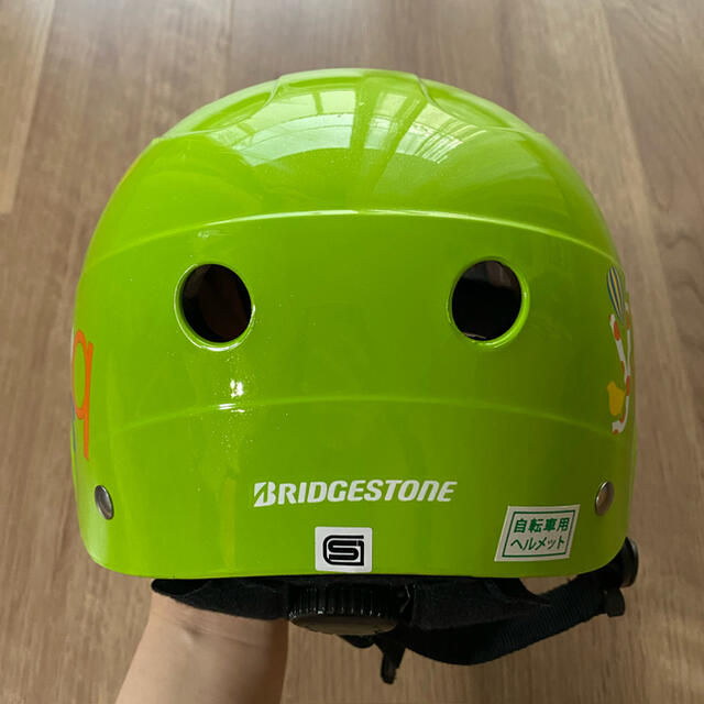 BRIDGESTONE(ブリヂストン)のブリヂストン⭐︎子供用ヘルメット　colon 自動車/バイクのバイク(ヘルメット/シールド)の商品写真