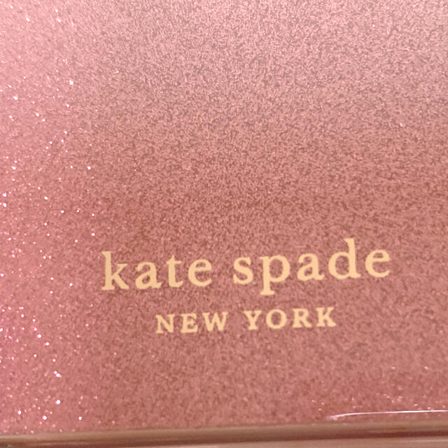 kate spade new york(ケイトスペードニューヨーク)の  Kate spade♠︎ iPhone 12/Proケースキラキラグリッター スマホ/家電/カメラのスマホアクセサリー(iPhoneケース)の商品写真