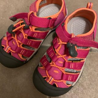 キーン(KEEN)のちきん様専用です(サンダル)