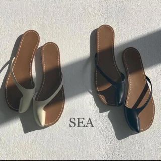 シー(SEA)の美品　SEA  シー　サンダル　フラットサンダル(サンダル)