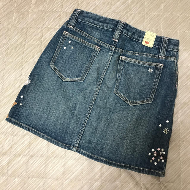 GAP Kids(ギャップキッズ)の【新品】GAP kids＊デニムスカート キッズ/ベビー/マタニティのキッズ服女の子用(90cm~)(スカート)の商品写真