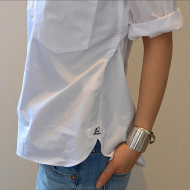 最新作の MADISONBLUE J.BRADLEYシャツ 七分袖シャツ ホワイト 白 T