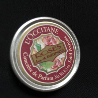 ロクシタン(L'OCCITANE)のローズ 練り香水(香水(女性用))