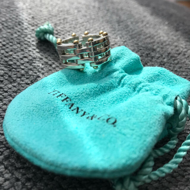 Tiffany & Co.(ティファニー)のティファニー　ゲートリング レディースのアクセサリー(リング(指輪))の商品写真