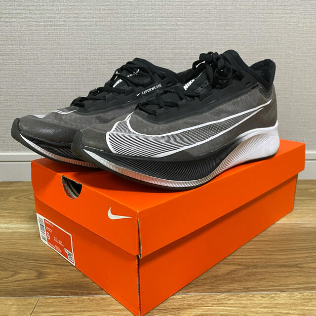 ［美品特価]NIKE ZOOM FLY3