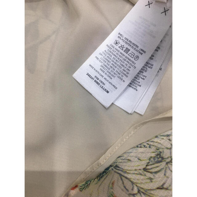 TED BAKER - ❤️Ted baker 2021 新作新品 白花柄ワンピース TED BAKER - ❤️Ted baker 2021 新作新品 白花柄ワンピース