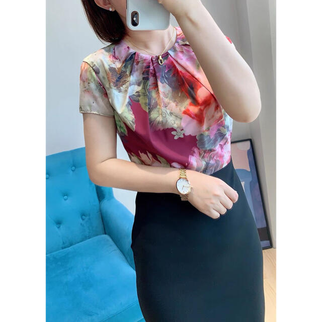 ❤️Ted baker 2021 新作新品 赤花柄ワンピース オシャレ綺麗