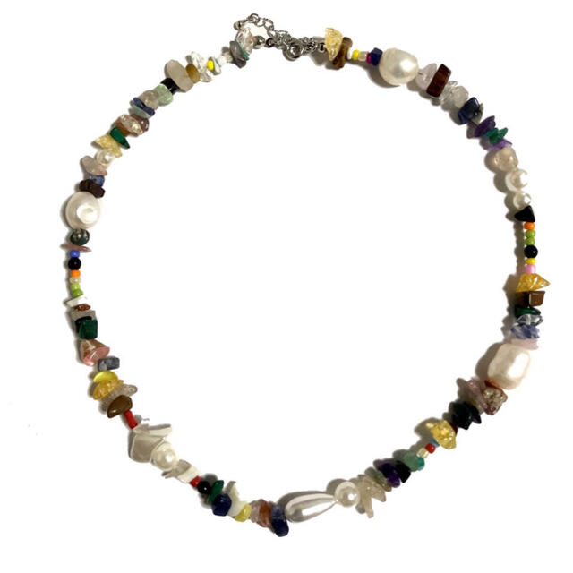 Multicolored stone and perl necklaces