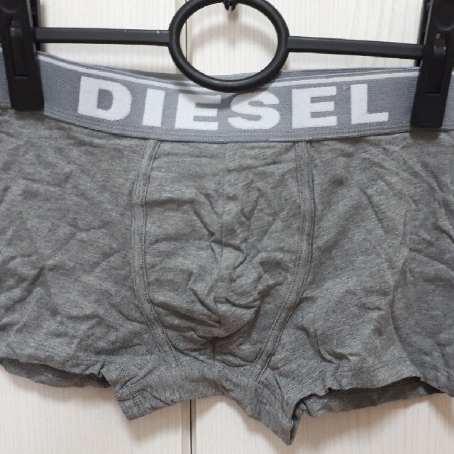 DIESEL(ディーゼル)の【新品未使用】ディーゼル/DIESELの3枚組ボクサーパンツSサイズ5443 メンズのアンダーウェア(ボクサーパンツ)の商品写真