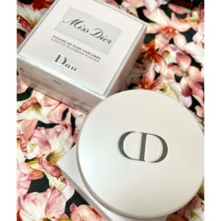 クリスチャンディオール(Christian Dior)のミス　ディオール　ブルーミング　ボディ　パウダー　16g(ボディパウダー)