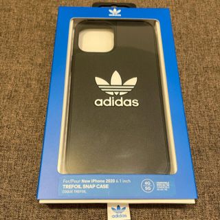 アディダス(adidas)の【美品】iPhone12ケース　adidas   黒(iPhoneケース)