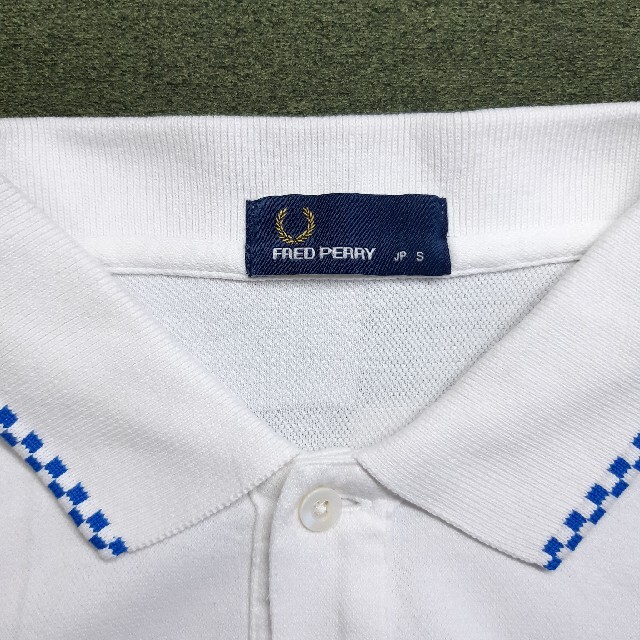 FRED PERRY(フレッドペリー)のFRED PERRY フレッドペリー  ポロシャツ 白×青 格子柄  S メンズのトップス(ポロシャツ)の商品写真