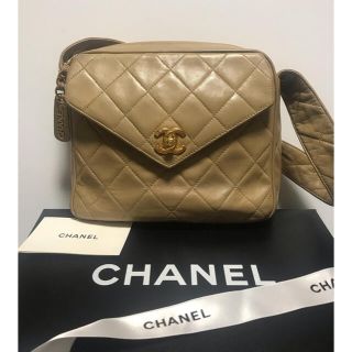 シャネル(CHANEL)の【美品】CHANEL シャネル マトラッセ　ベージュ　バッグ(ショルダーバッグ)