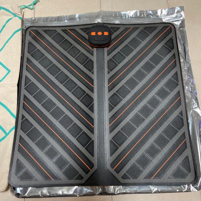 EMS(イームス)のEMS FOOT MAT スマホ/家電/カメラの美容/健康(ボディケア/エステ)の商品写真