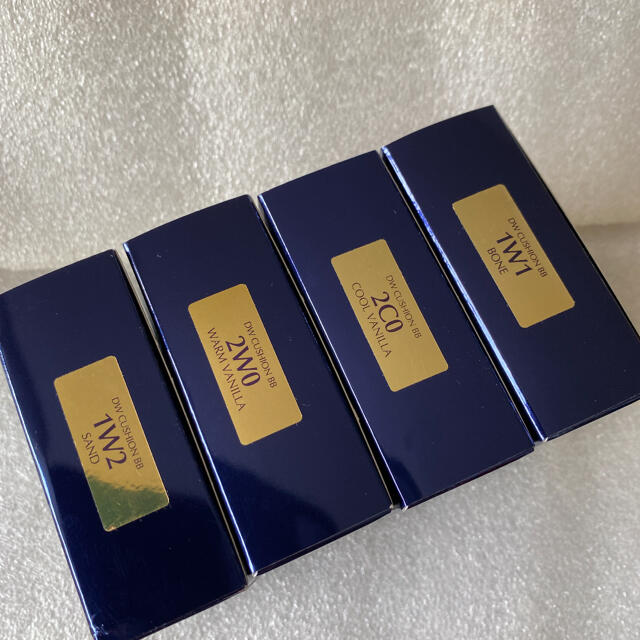 Estee Lauder(エスティローダー)の新品★ダブルウェアbbクッションファンデ コスメ/美容のベースメイク/化粧品(ファンデーション)の商品写真