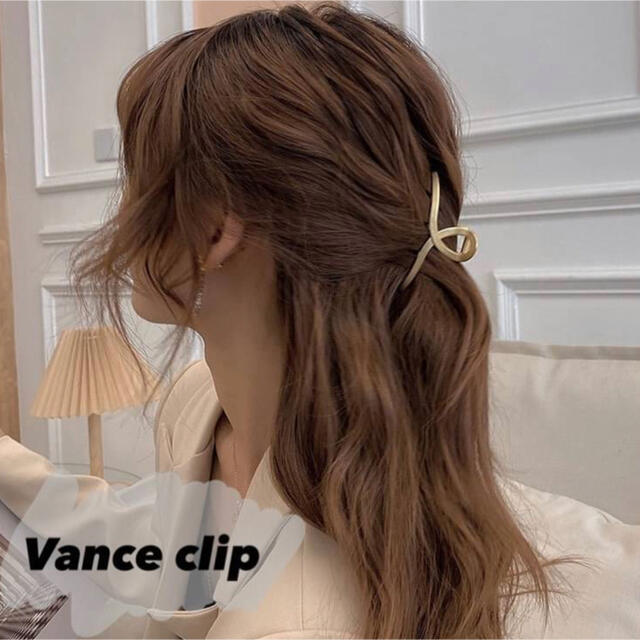 ヘアアクセサリー ヘアクリップ バンスクリップ 韓国 ゴールド レディースのヘアアクセサリー(バレッタ/ヘアクリップ)の商品写真