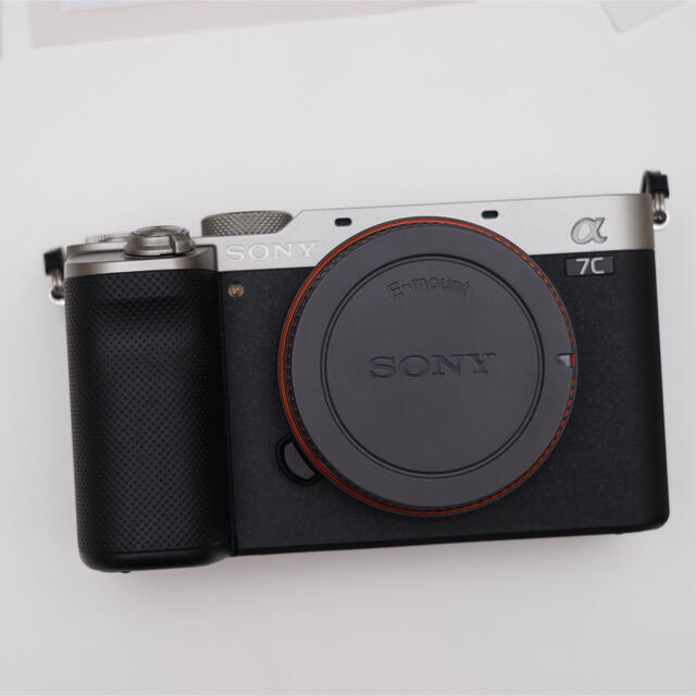 SONY(ソニー)の値下げ*SONY α7Cカメラ*シルバー*美品保証付き* スマホ/家電/カメラのカメラ(ミラーレス一眼)の商品写真