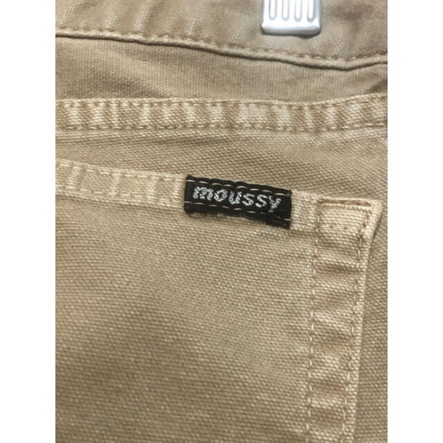 moussy(マウジー)のmoussy フレアパンツ レディースのパンツ(カジュアルパンツ)の商品写真