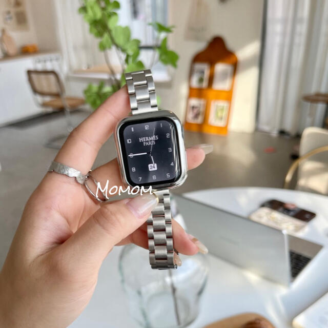 Apple Watch ステンレススリムベルト シルバー 44mm メンズの時計(金属ベルト)の商品写真