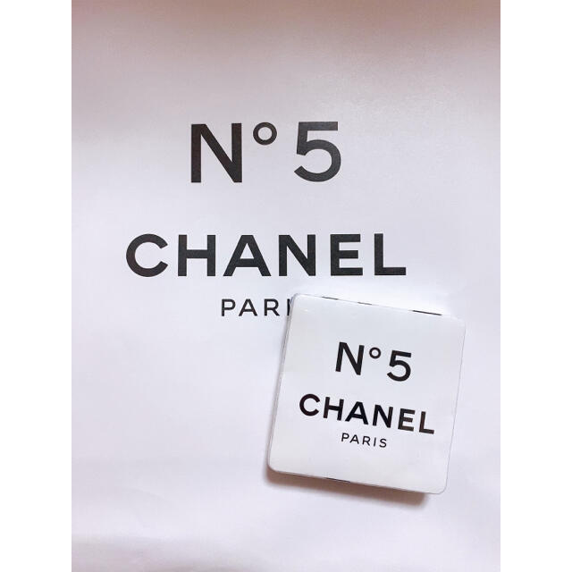 CHANEL(シャネル)のシャネルファクトリー　限定品　タオル コスメ/美容のコスメ/美容 その他(その他)の商品写真