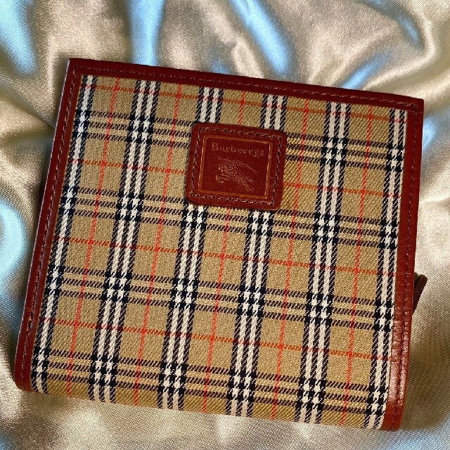 贈り物 Burberry ホースロゴ 二つ折り財布 ノバチェック バーバリー