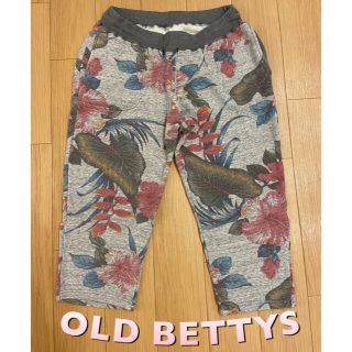 オールドベティーズ(OLD BETTY'S)のオールドベティーズ　ハイビスカス柄　クロップドパンツ(カジュアルパンツ)