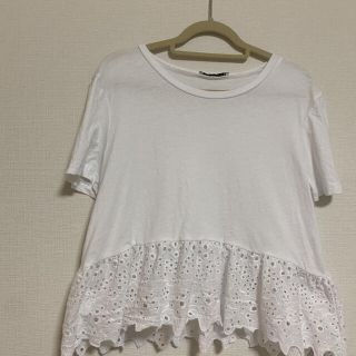 ザラ(ZARA)のZARA 裾レース　ショートトップス　Tシャツ　カットソー　レディース　ザラ(カットソー(半袖/袖なし))