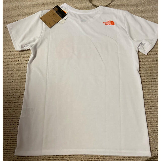 THE NORTH FACE(ザノースフェイス)のTHE NORTH FACE 新品！Tシャツ レディースのトップス(Tシャツ(半袖/袖なし))の商品写真