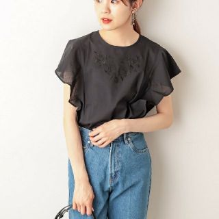 ナイスクラップ(NICE CLAUP)の【NICE CLAUP】刺繍フリルブラウス(シャツ/ブラウス(半袖/袖なし))