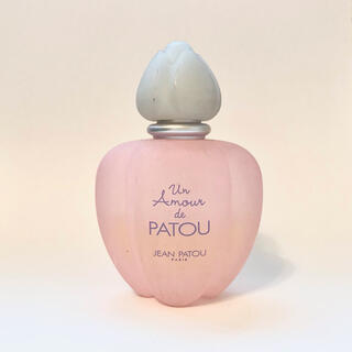 ジャンパトゥ(JEAN PATOU)のアムール ド パトゥ オードトワレ 30ml Un Amour de PATOU(香水(女性用))