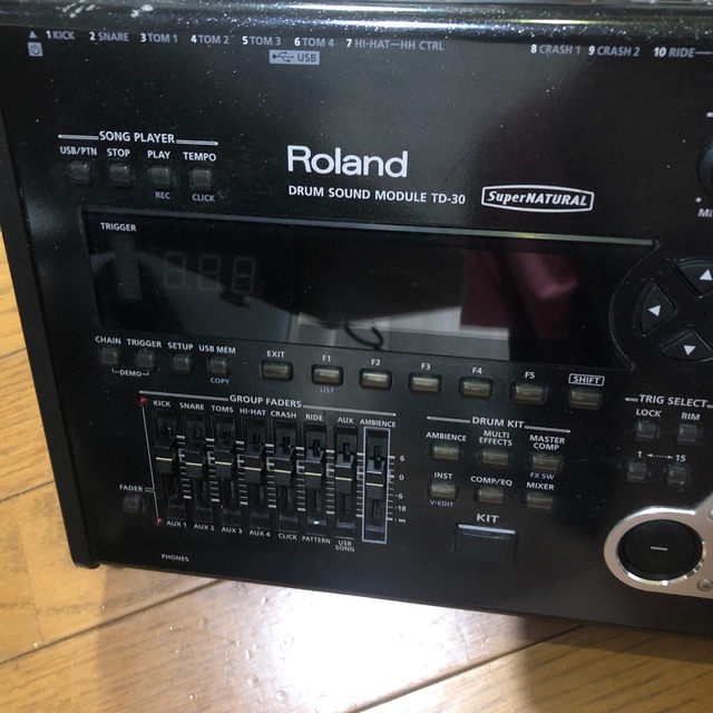 Roland(ローランド)のRoland td-30 音源モジュールのみ　　　　プロ作成の音色キット付き 楽器のドラム(電子ドラム)の商品写真