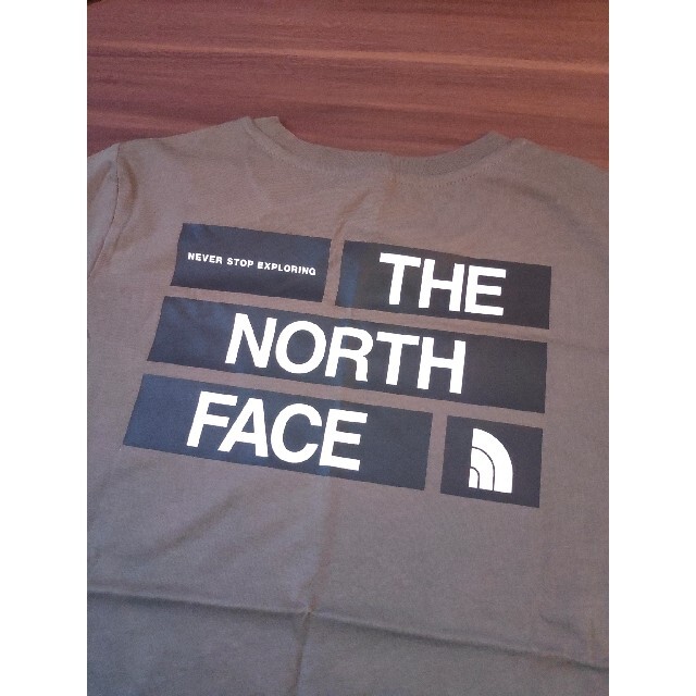 THE NORTH FACE(ザノースフェイス)のノースフェイス バックロゴTシャツ 新品未使用 メンズのトップス(Tシャツ/カットソー(半袖/袖なし))の商品写真