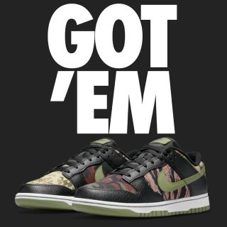 ナイキ(NIKE)のNIKE DUNK LOW  BLACK MULTI CAMO 30cm(スニーカー)