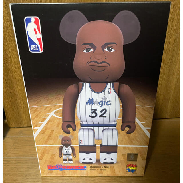 BE@RBRICK Shaquille O'Neal 100% & 400%