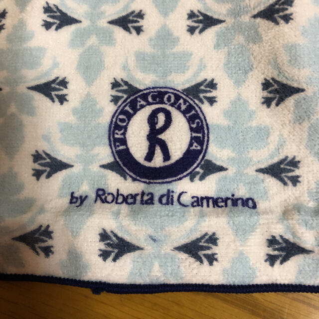 ROBERTA DI CAMERINO(ロベルタディカメリーノ)のロベルタ　ハンドタオル　2枚セット レディースのファッション小物(ハンカチ)の商品写真