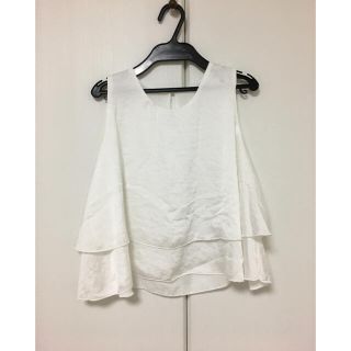 ディーホリック(dholic)の新品！サラテロ♡サテン地♡ノースリーブ(シャツ/ブラウス(半袖/袖なし))