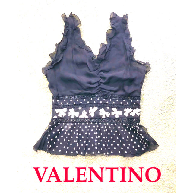 VALENTINO(ヴァレンティノ)の処分セール　美品　VALENTINO ヴァレンティノ　シルク　シフォン　トップス レディースのトップス(シャツ/ブラウス(半袖/袖なし))の商品写真