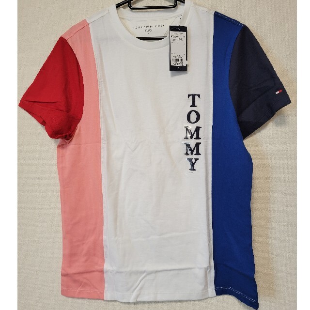 TOMMY HILFIGER(トミーヒルフィガー)のTOMMY トミーヒルフィガー tシャツ Tシャツ ロゴ ストライプ メンズのトップス(Tシャツ/カットソー(半袖/袖なし))の商品写真