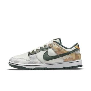 ナイキ(NIKE)のNike Dunk Low SE “Sail Multi-Camo”(スニーカー)