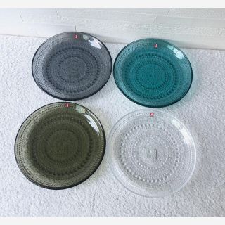 イッタラ(iittala)のイッタラ　カステヘルミ　プレート　４枚セット(食器)